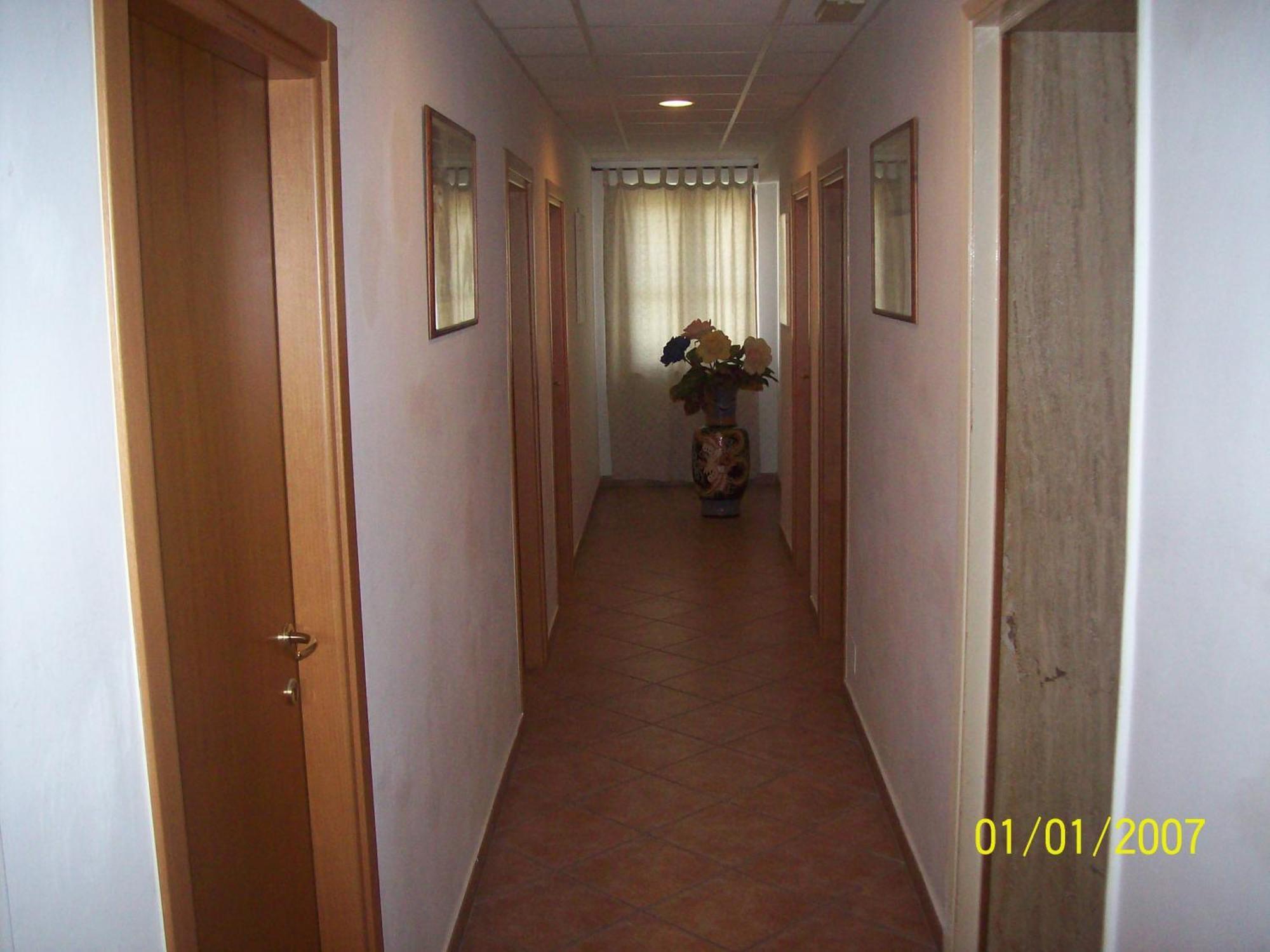 Albergo La Perla ออร์เบเตลโล ภายนอก รูปภาพ